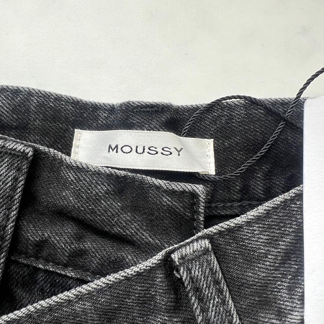 ポケ様　未使用MOUSSY CROSS WAIST WIDE STRAIGHT