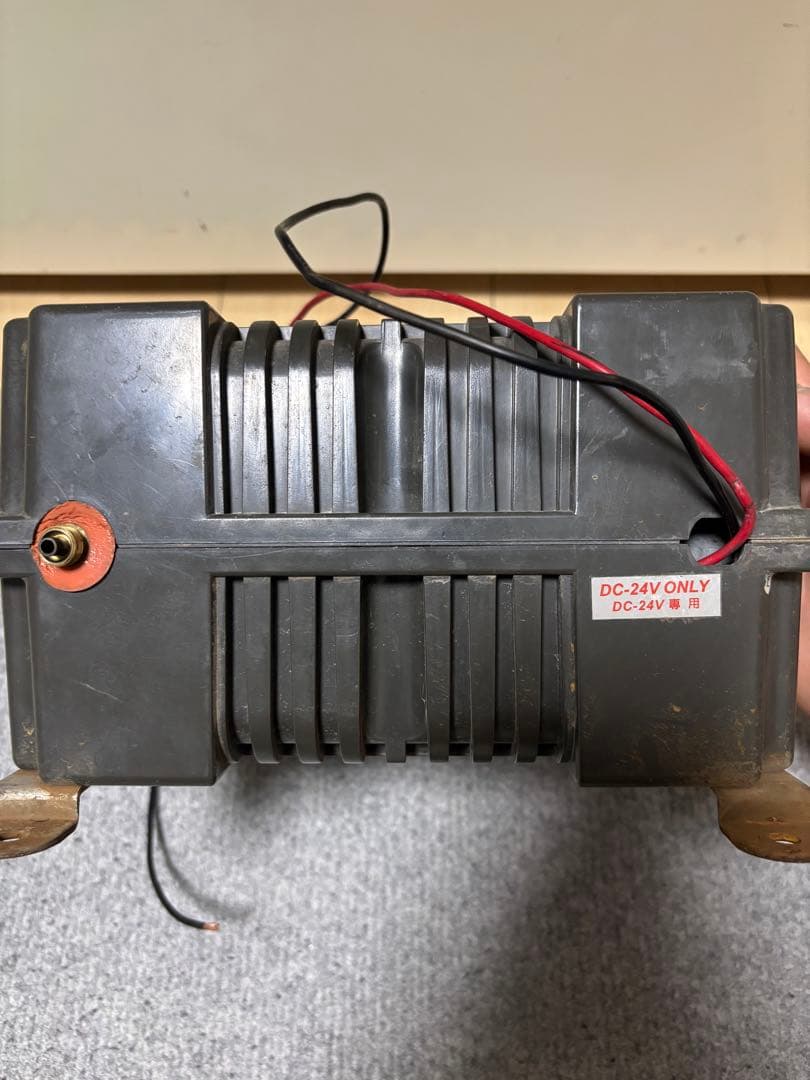 NIKKEN MAX10 ニッケン　エアーホーン用コンプレッサー　24v
