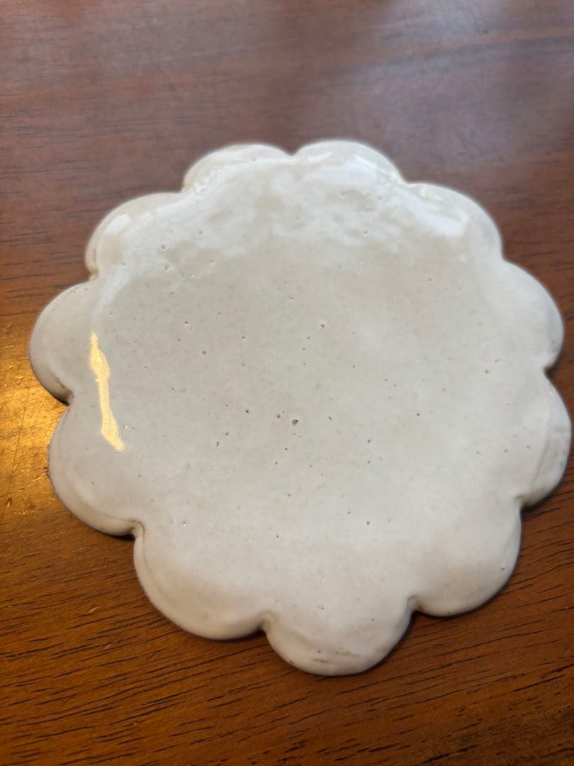 鹿児島睦　ハンドメイド　小皿