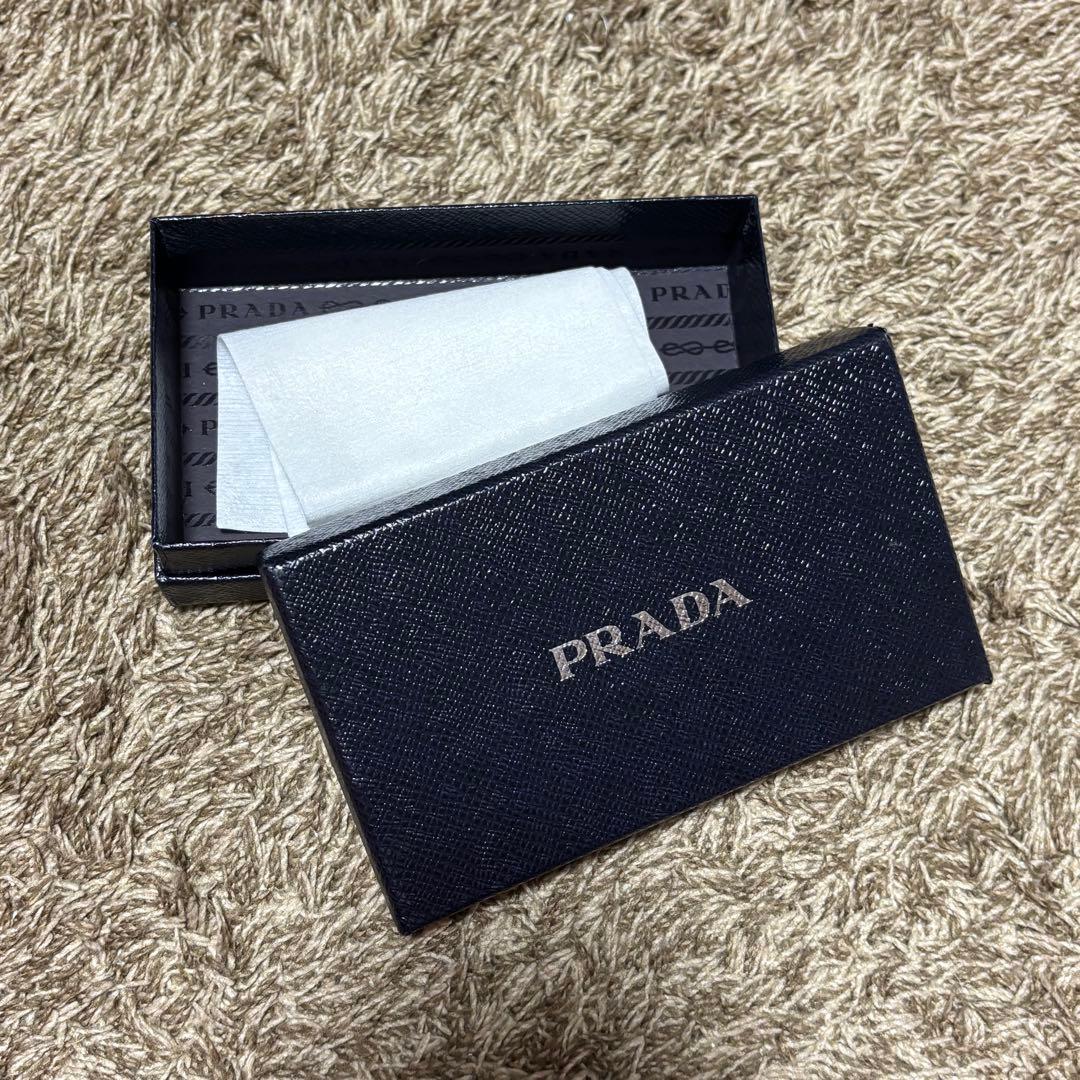 廃盤レア型番　PRADA プラダ ミニウォレット ブラック 2TT085