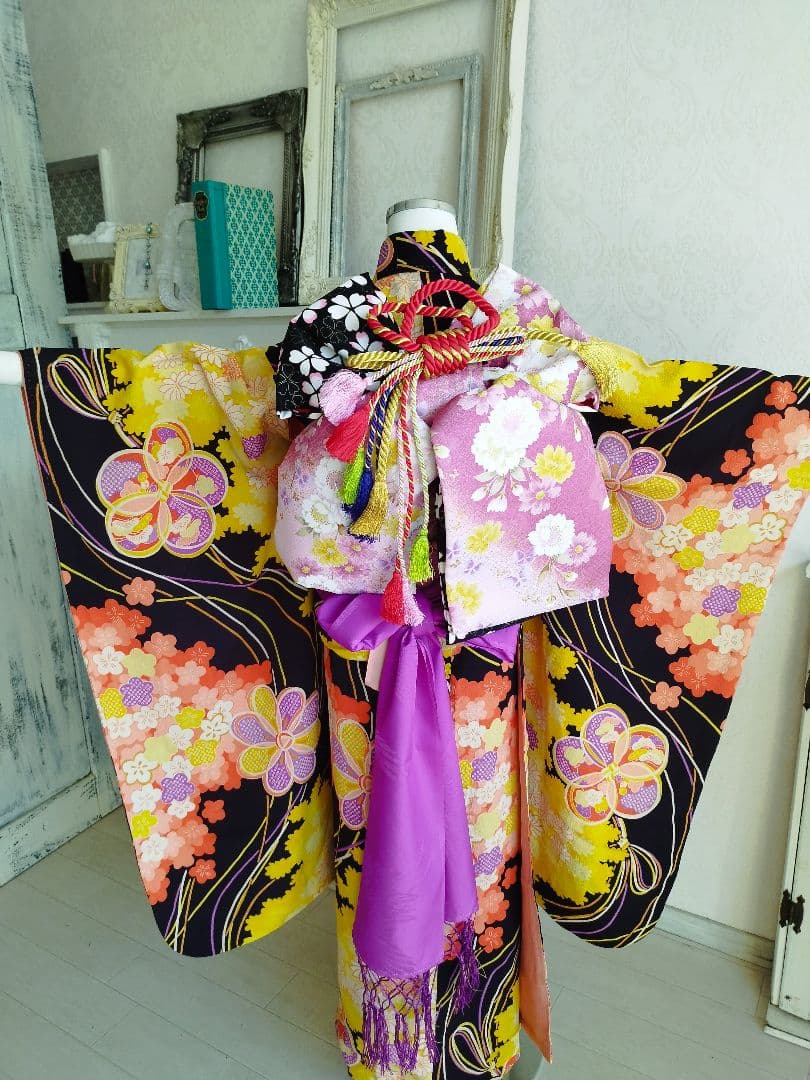 専用です☆アンティーク大正浪漫☆黒地に捻り梅の着物単品