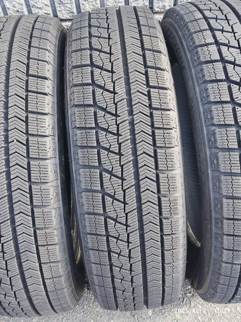 9部山　ブリヂストン スタッドレス 155/65R14 75Q 2019年製