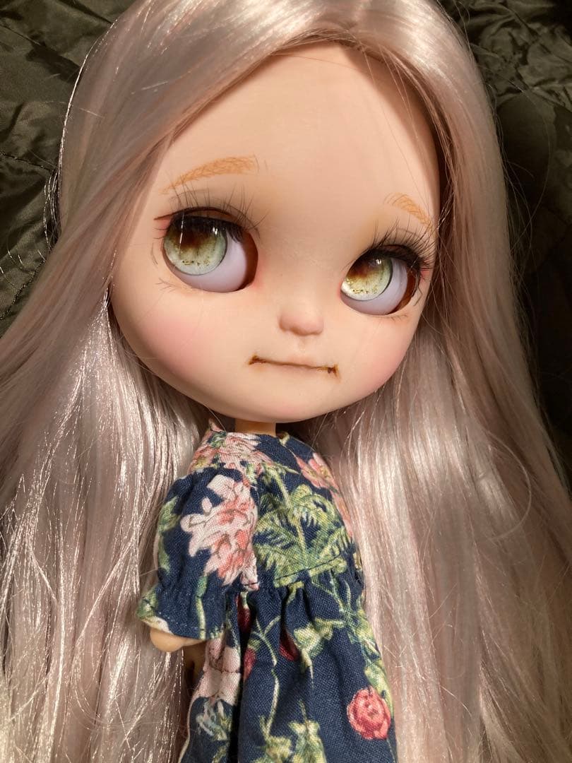 ★ カスタム　アイシードール　★ アウトフィットはつきません　サーシャちゃん