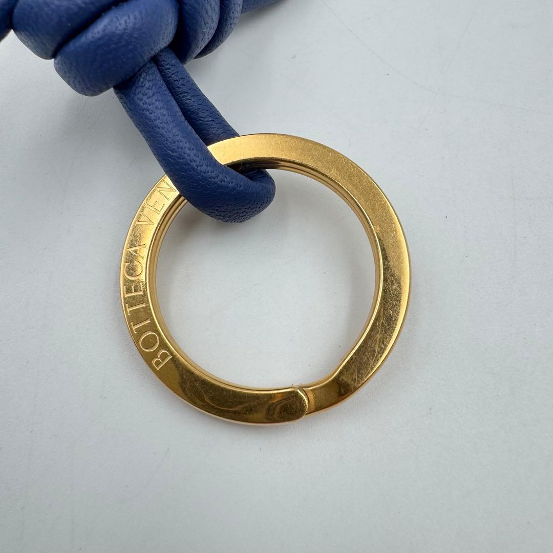 極美品✨BOTTEGA VENETA キーリング　パープル　本革　保存箱付き