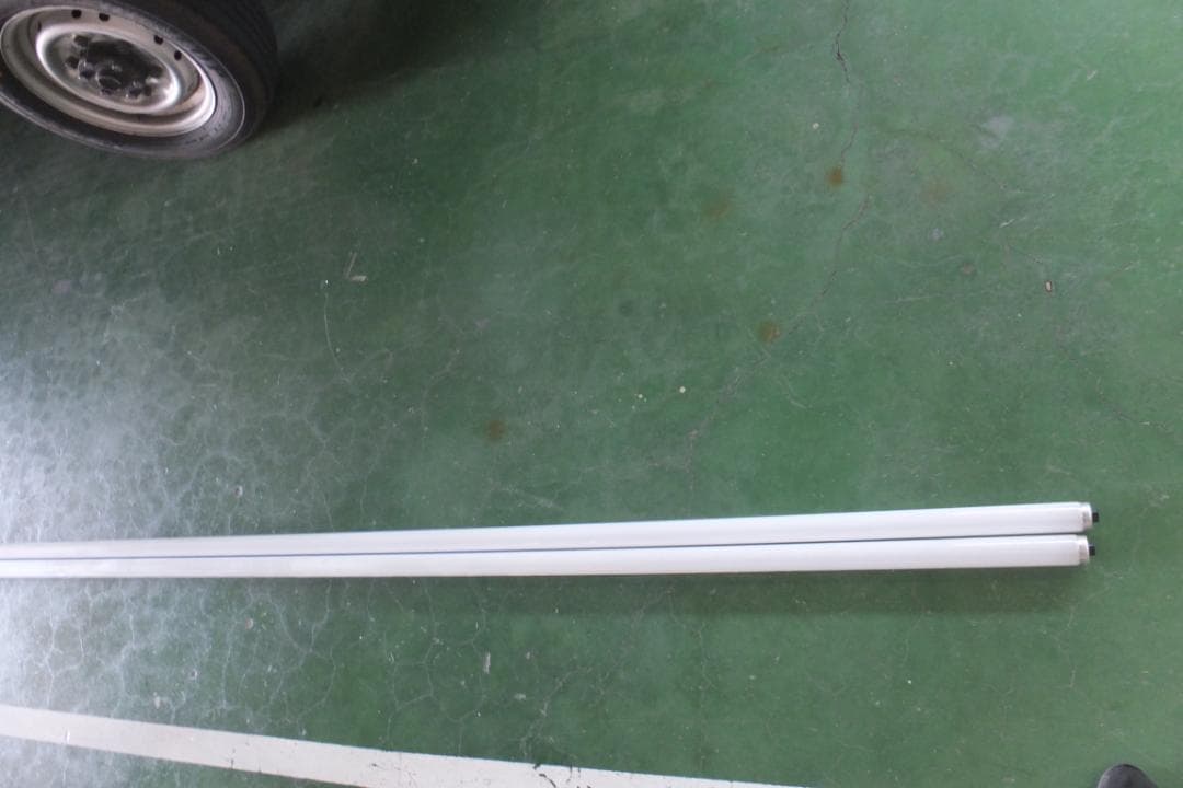 蛍光灯（110Ｗ）