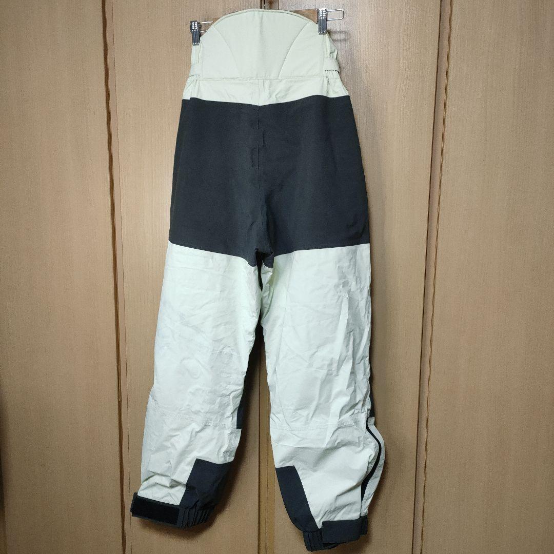 新品タグ付✨モンベル スノーボードパンツ ゴアテックス　L　ホットスタイルパンツ