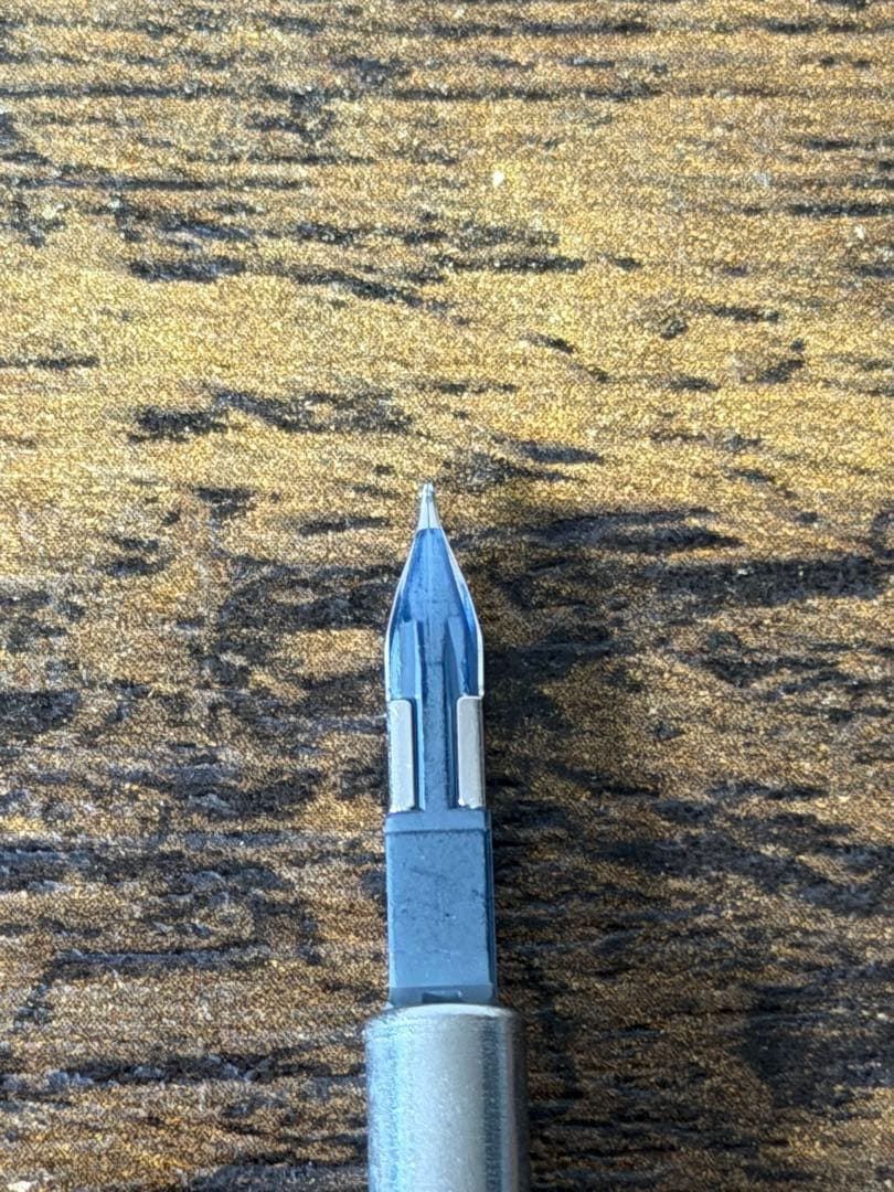 新品未使用　2009年限定　パールレッド 18金　万年筆 キャップレス デシモ