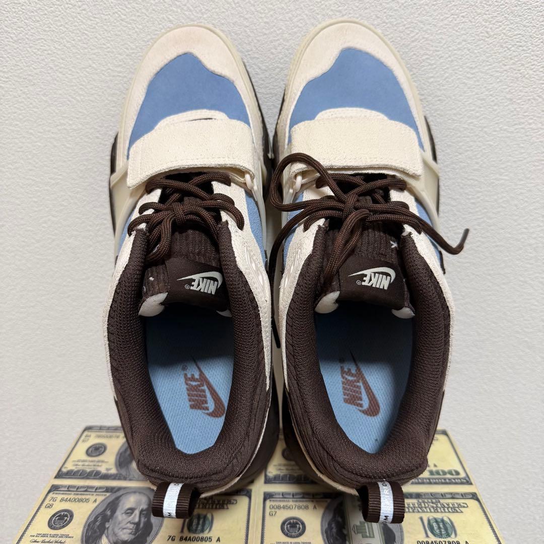 靴 ZoomField Jaxx Pale Ivory and Leche Blue