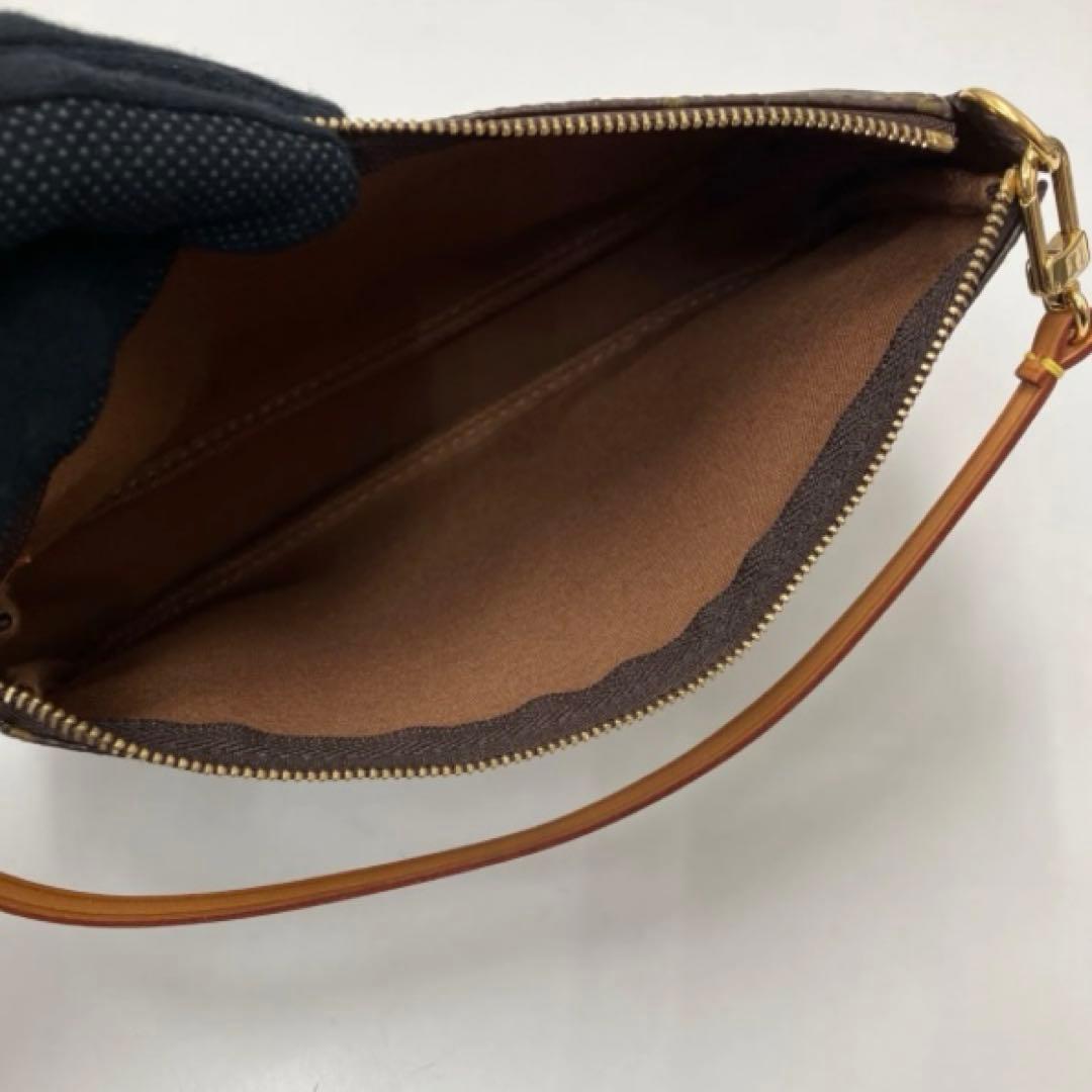 LOUIS VUITTON アクセソワード アクセサリーポーチ モノグラム