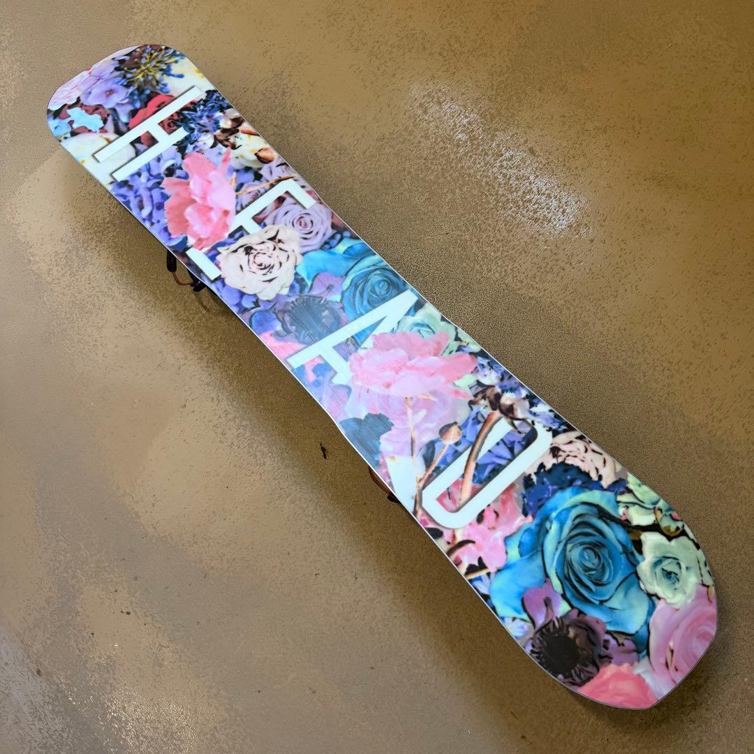 必見大人気ボード！美品！ HEAD ダブルキャンバー SPRING 142
