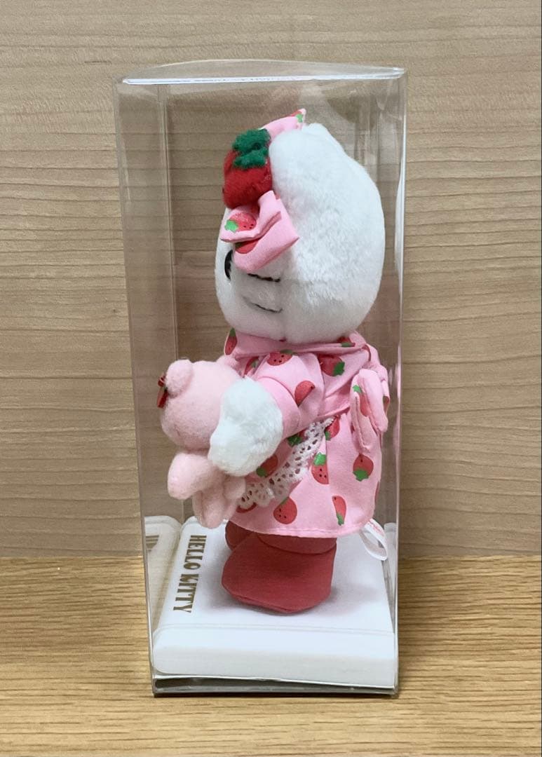 ハローキティ マンスリードール いちご ポイントドール