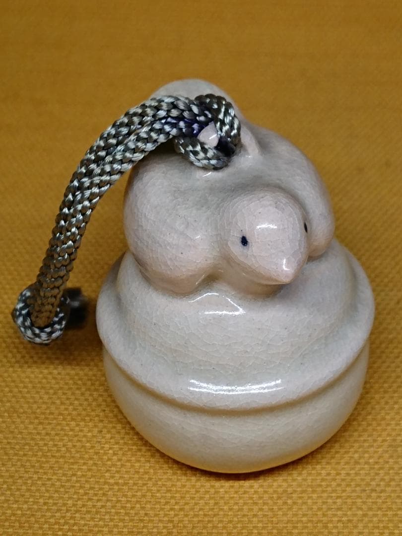 トリ　鳥　土鈴　陶器　オブジェ　置物　インテリア　工芸品　美術品　A3212