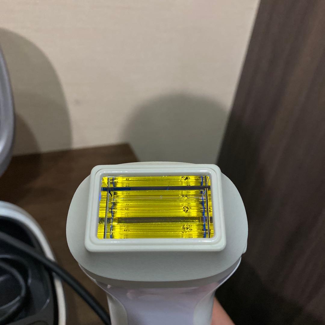 ケノン　脱毛器 8.6 NIPL-2080 2023年製 220W ホワイト
