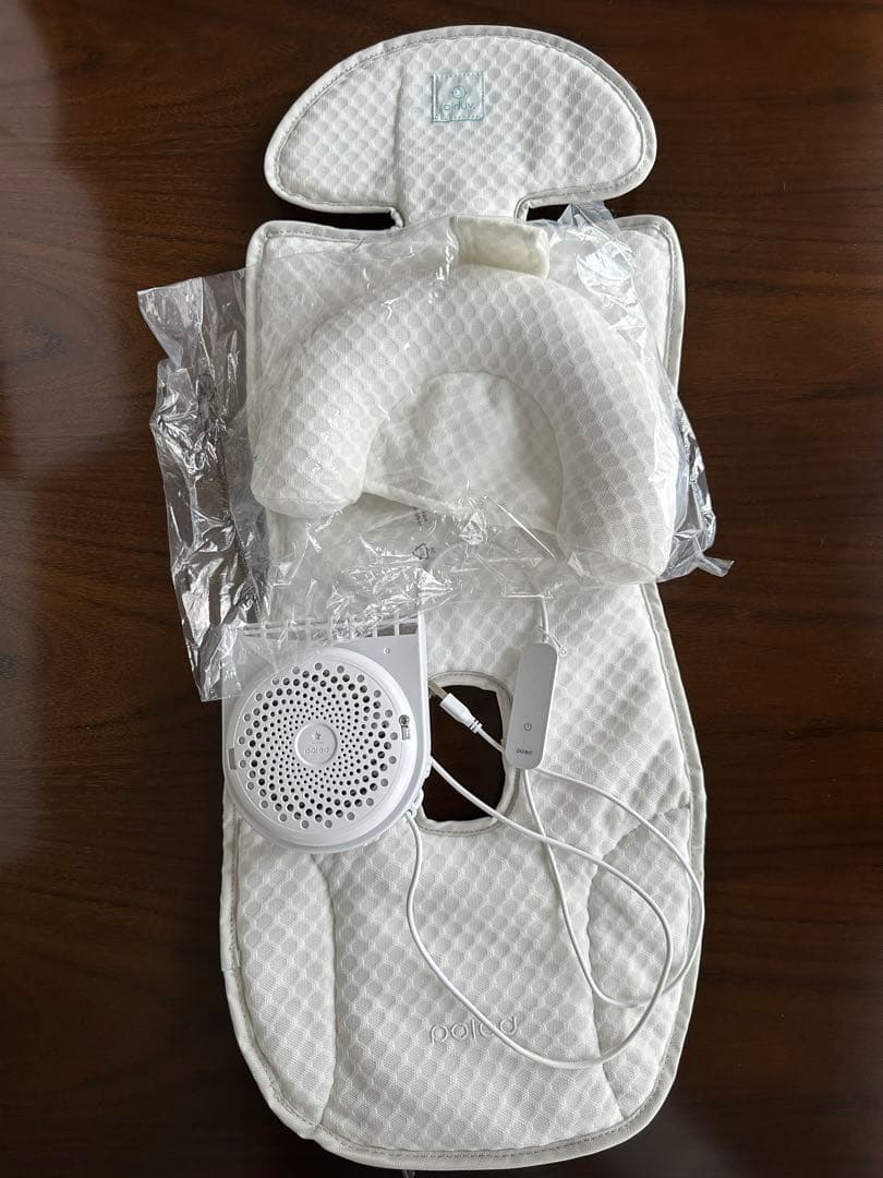 poled airluv 3 OREO ベビーシート　グレージュ