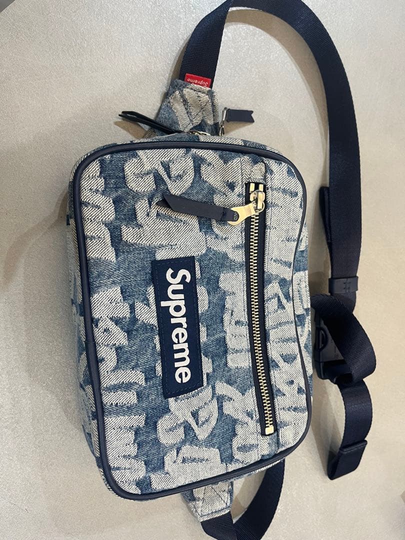 Supreme デニム ボディバッグ（新品未使用）