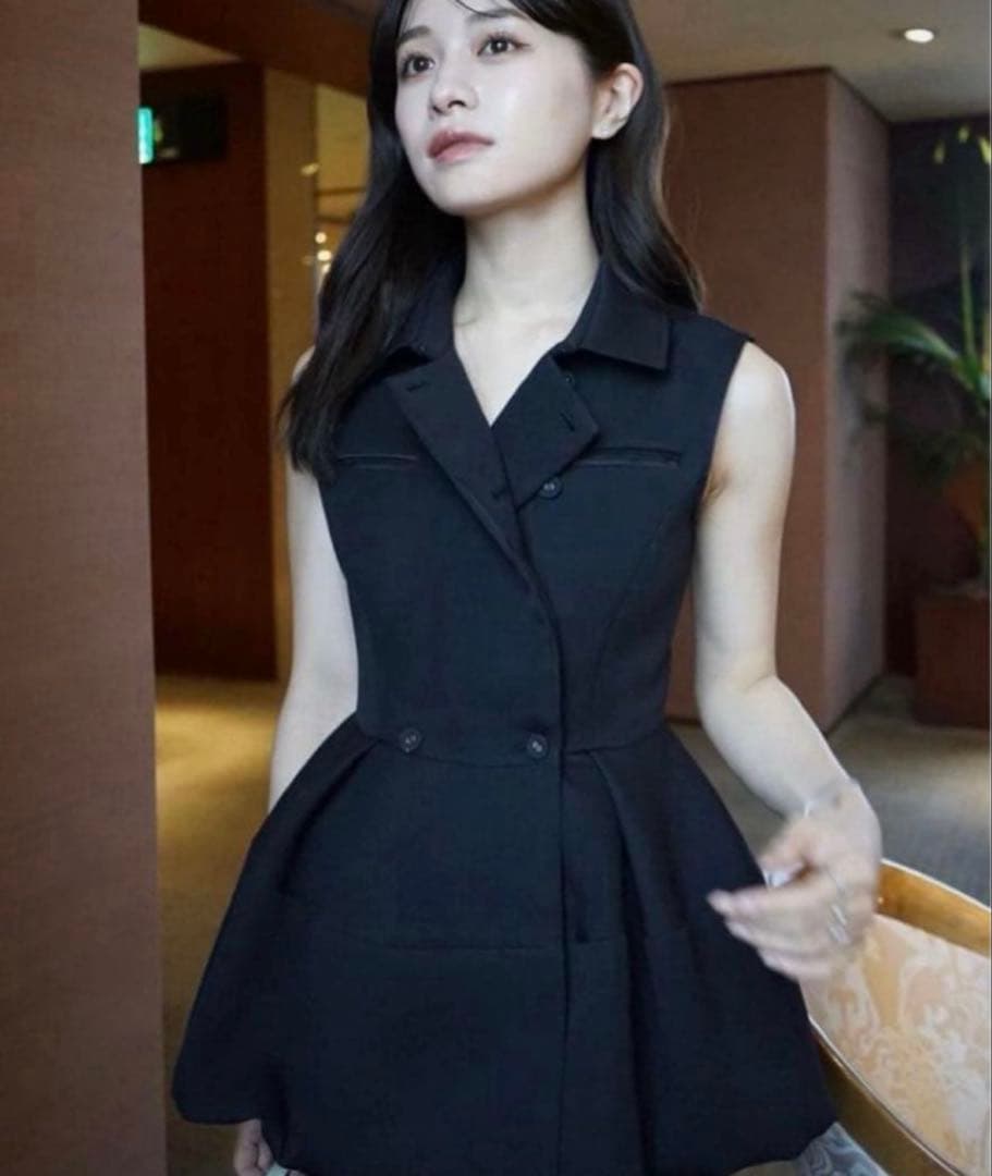トップス LAUBEBLANC balloon peplum tops