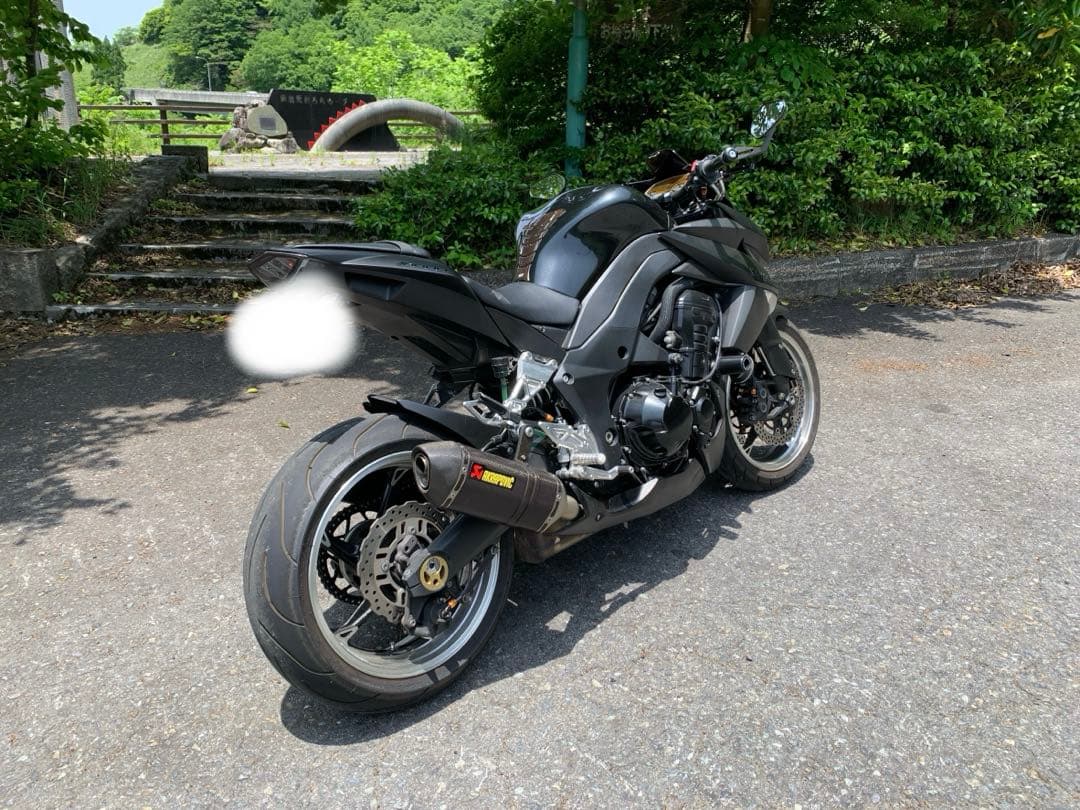 Kawasaki Z1000 D型 マットブラックカウル