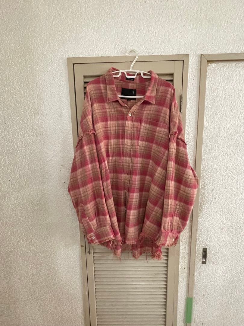 R13 アールサーティーンSHREDDED SEAM DROP NECK