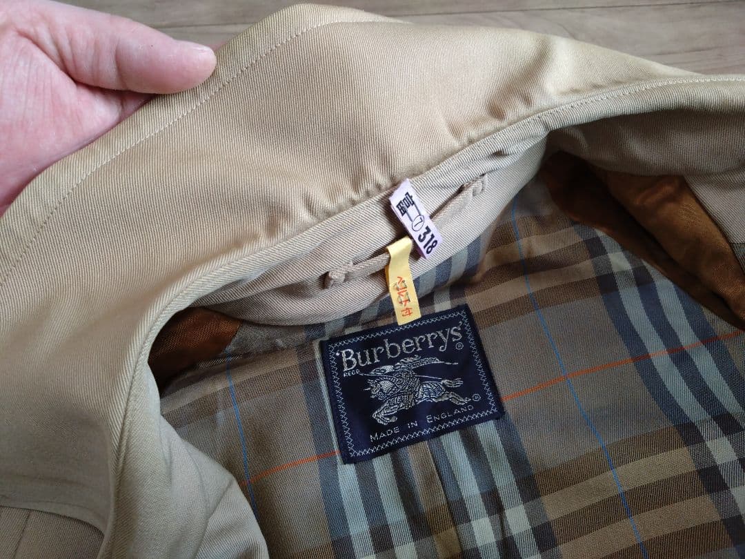 Burberry トレンチコート ベージュ