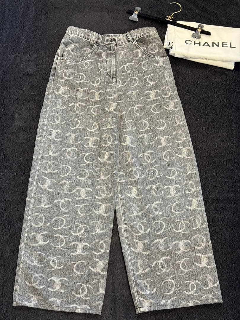 CHANEL デニム