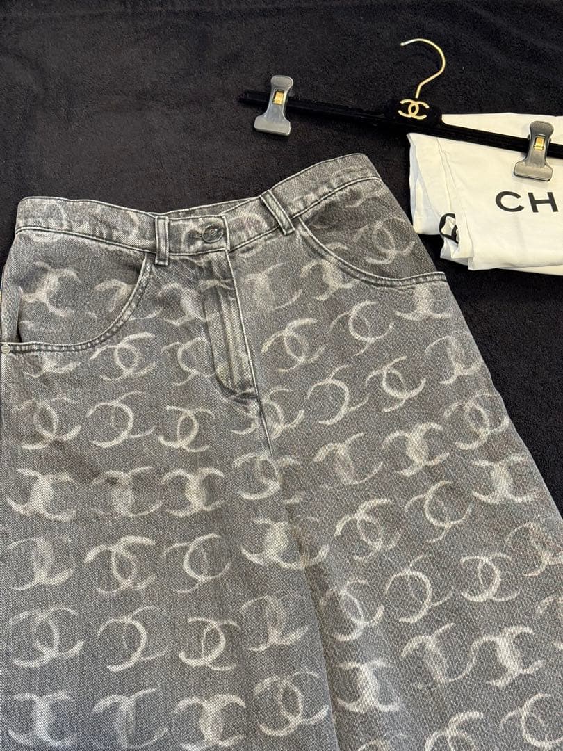 CHANEL デニム