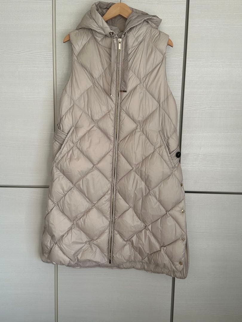 新品　マックスマーラMax Mara The Cube ダウンコートノースリーブ