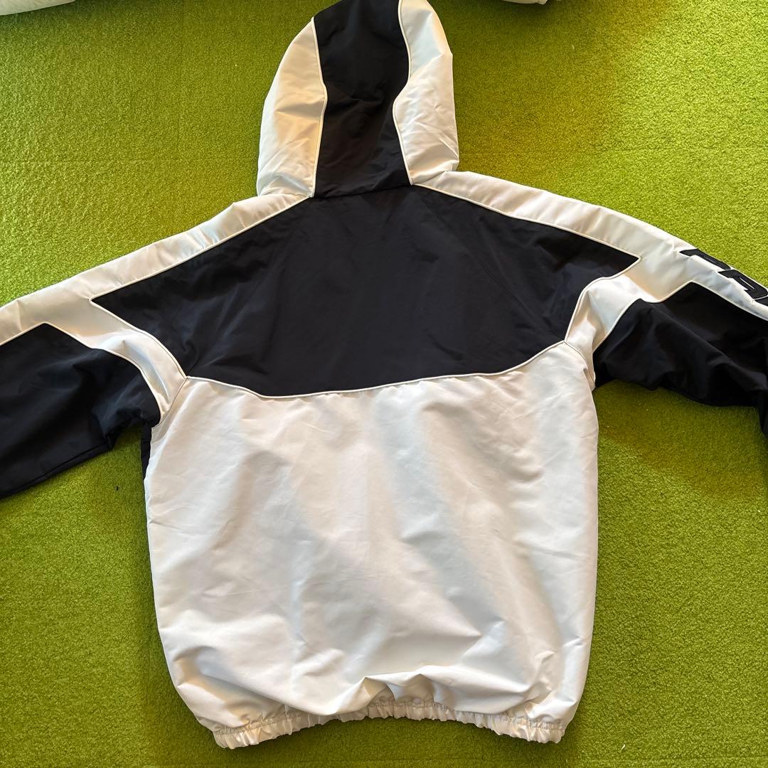 Palace skateboard シェルジャケット