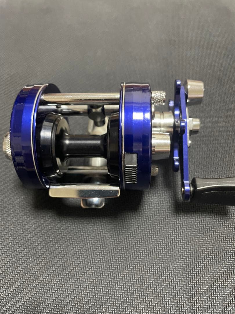 アブガルシア アンバサダー2500c BLUE ブルー