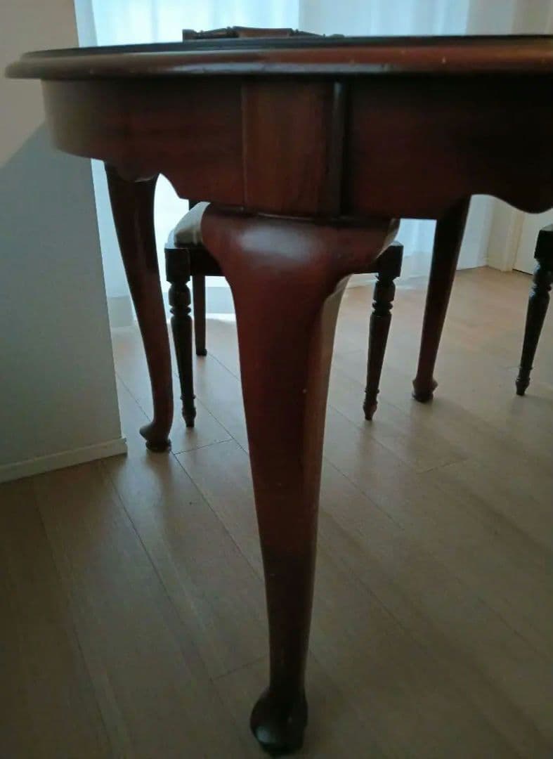 大塚家具ダイニングテーブル　 マホガニー 　クイーンアン