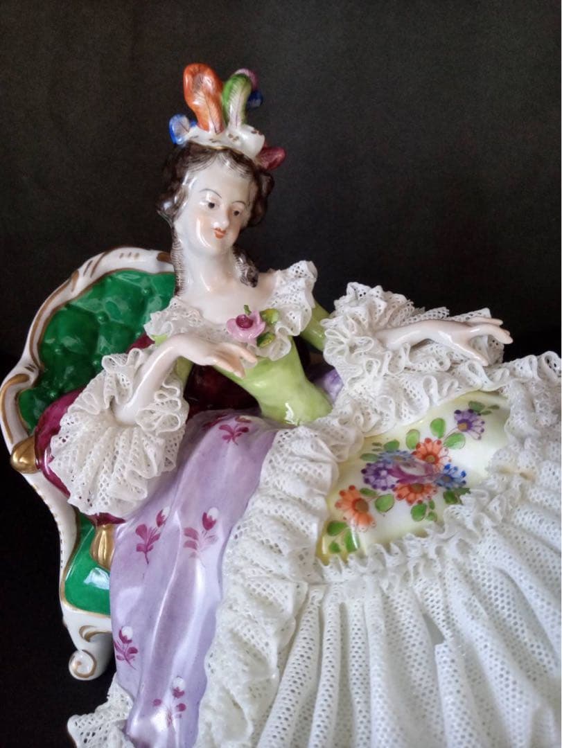 ドレスデン　レースドール　フォルクシュテット　陶器　人形　ドイツ　フィギュリン