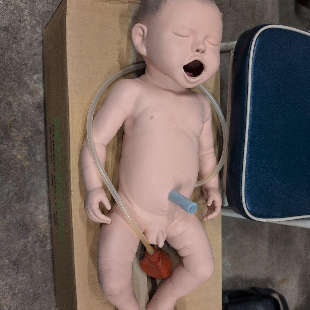 新生児蘇生トレーニングマネキン　モデル LM-089