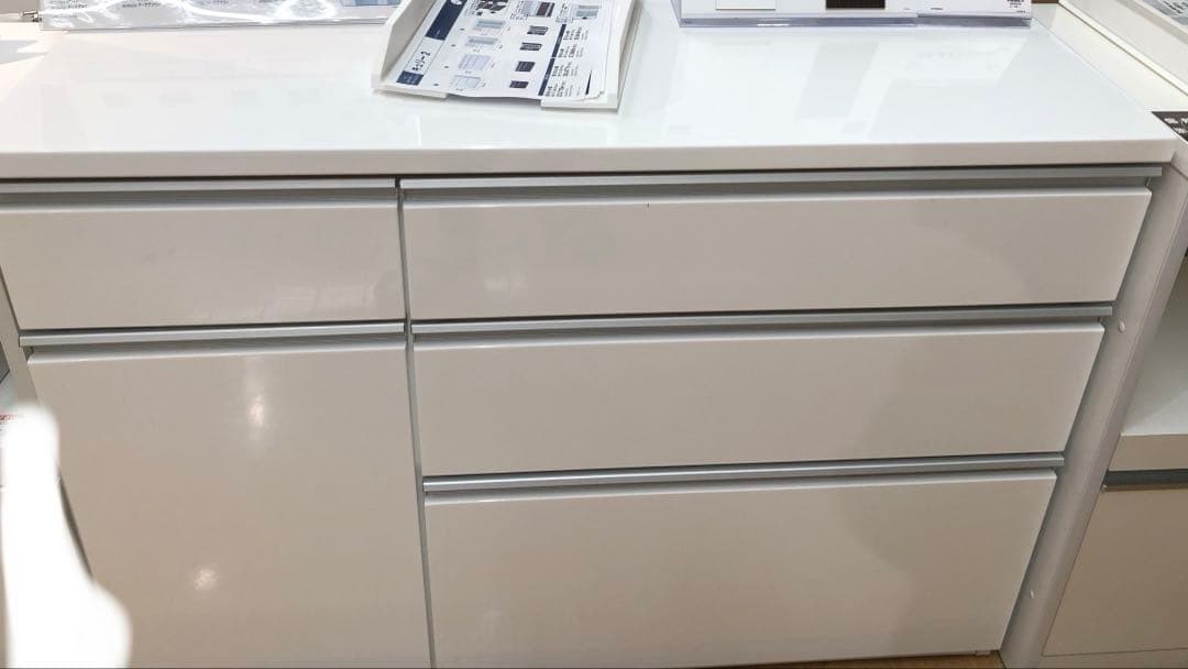 【本日限定最終値下げ】ホワイトキッチンカウンター