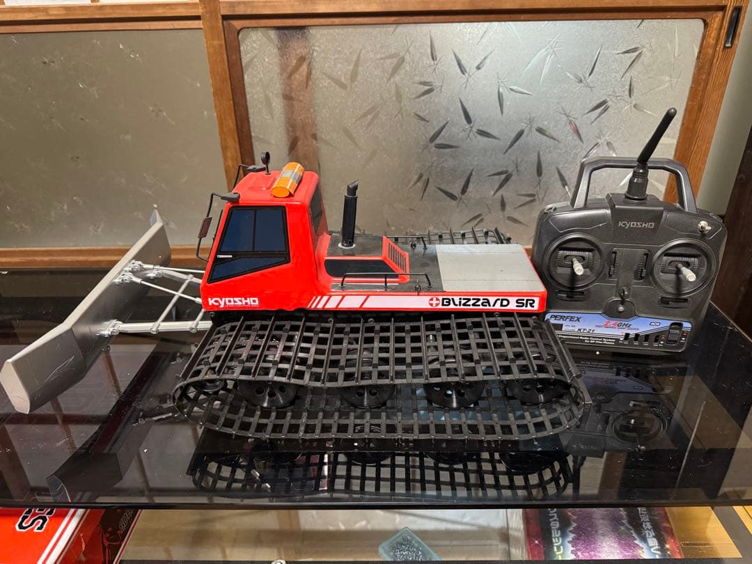 希少　KYOSHO京商　ブリザード SR 1/12 EP レディセット　ラジコン