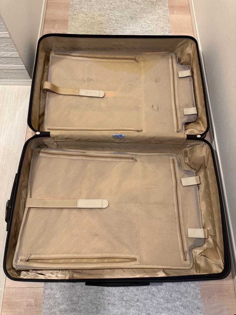 旅行かばん・小分けバッグ RIMOWA SALSA DELUXE 104L