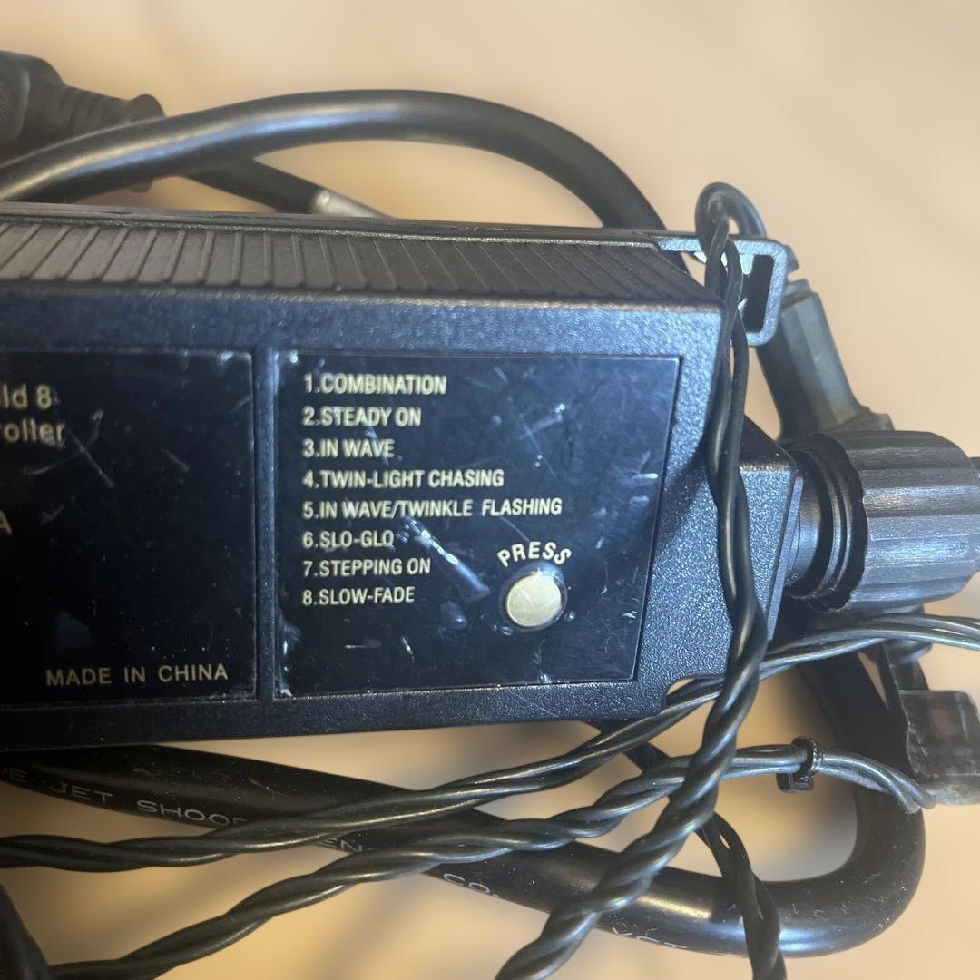 クリスマスツリー　東急ハンズ　150cm LEDライト　オーナメント付き