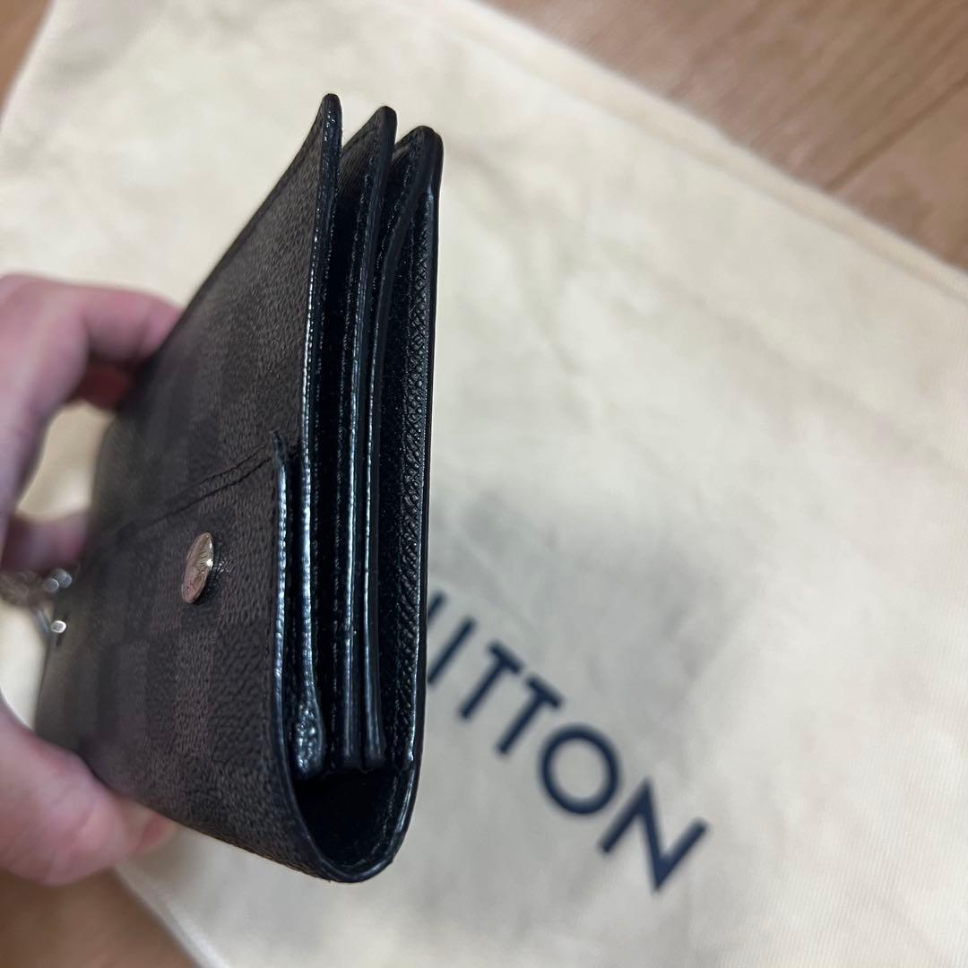 超美品　ルイヴィトン ダミエグラフィット長財布 チェーン付き