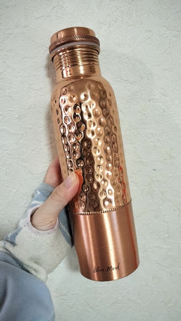 銅製ハンマード水筒　Lotus Mind