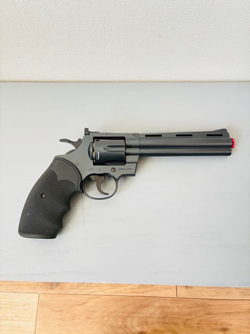 東京マルイ　絶版品　コルトパイソン357マグナム6インチ／ガスリボルバー