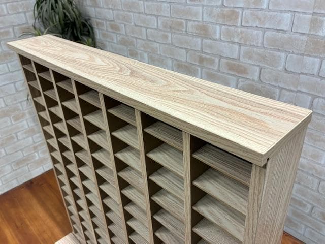 ミニカー　収納　棚　趣味　コレクションボード　大　トミカ　新品