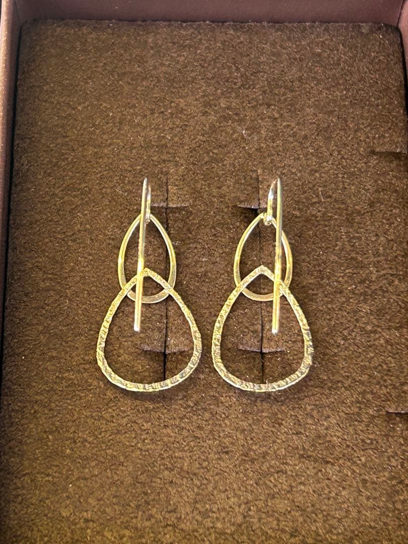 【美品】agate＊K10 ダブルドロップ ピアス