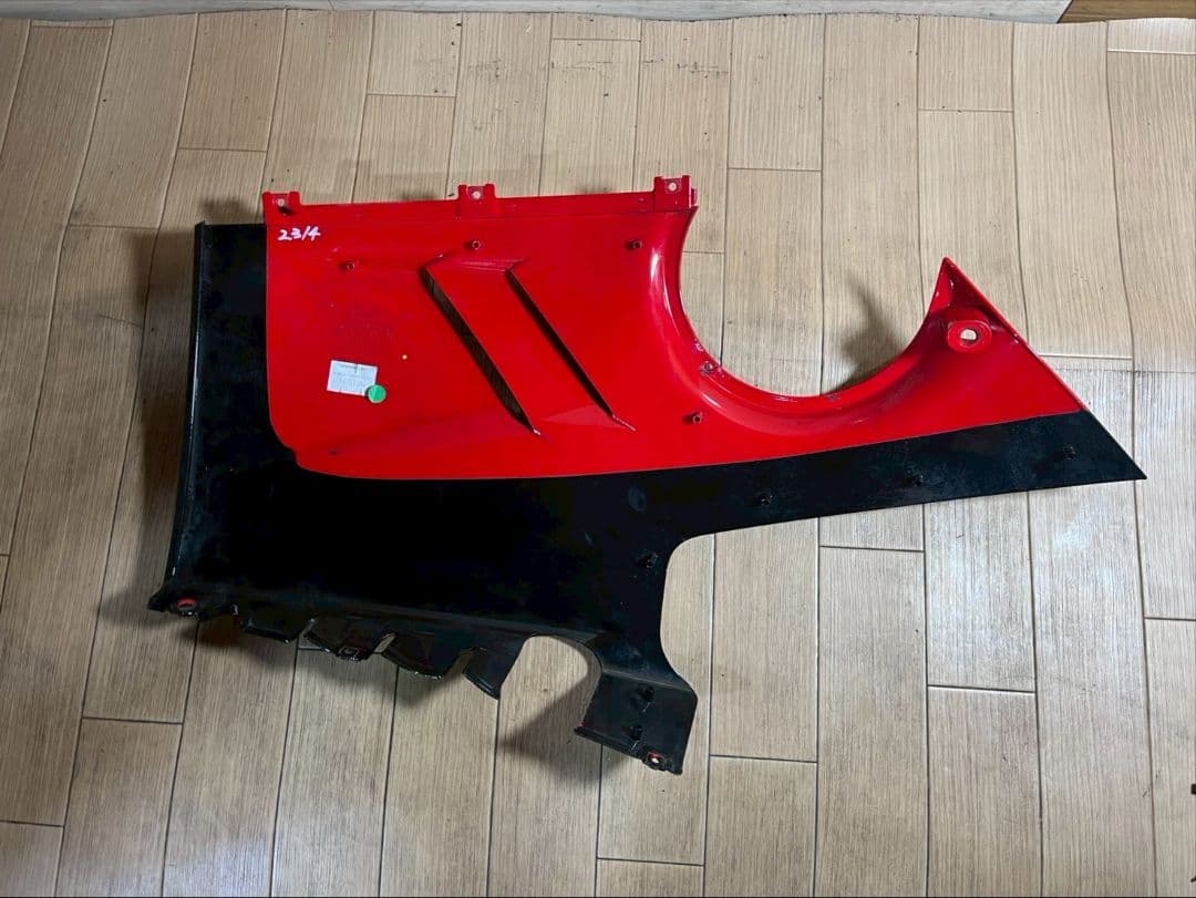 ドゥカティ パニガーレ　 右アンダーカウル　CORSE 480.1.047.1A