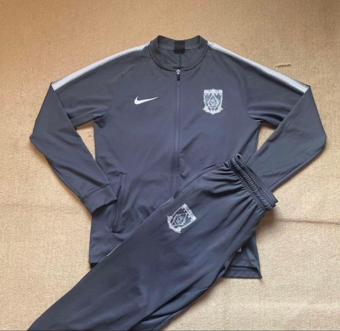 浦和レッズ　非売品　支給　実使用品　移動着　練習着