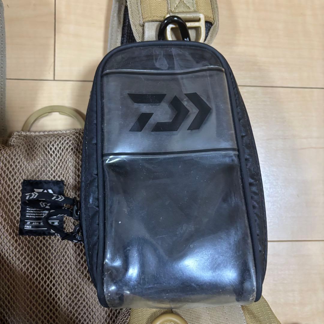 ダイワ　フローティングベスト　ゲームベスト　シーバス　ルアー　セット