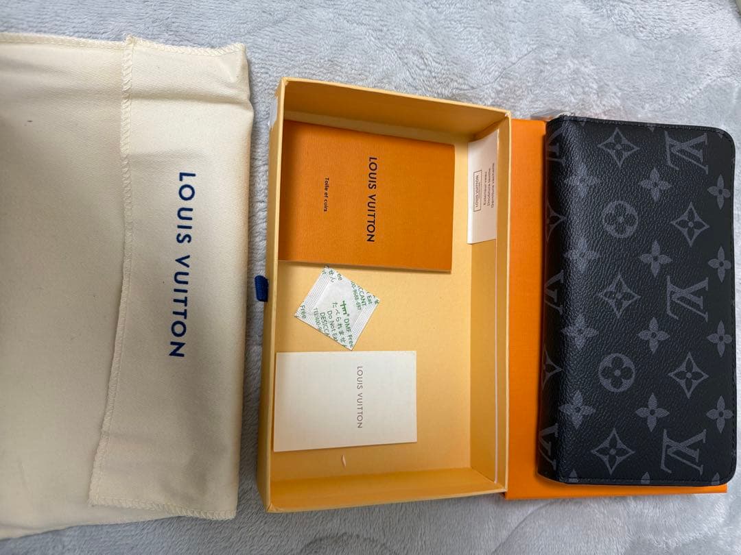 LOUIS VUITTON モノグラム長財布