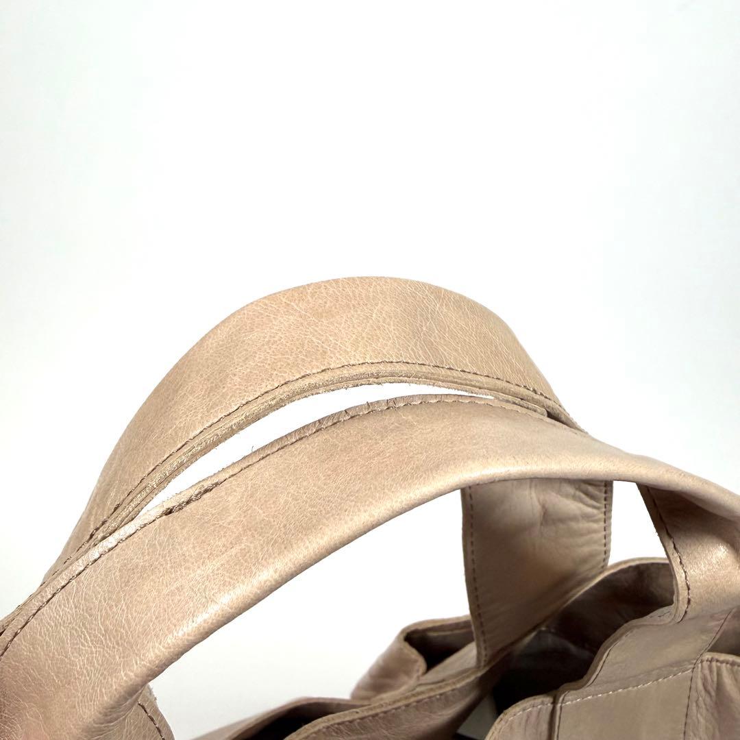 【未使用に近い】ヨーガンレール　トートバッグ　シワ加工　馬革　アイボリー