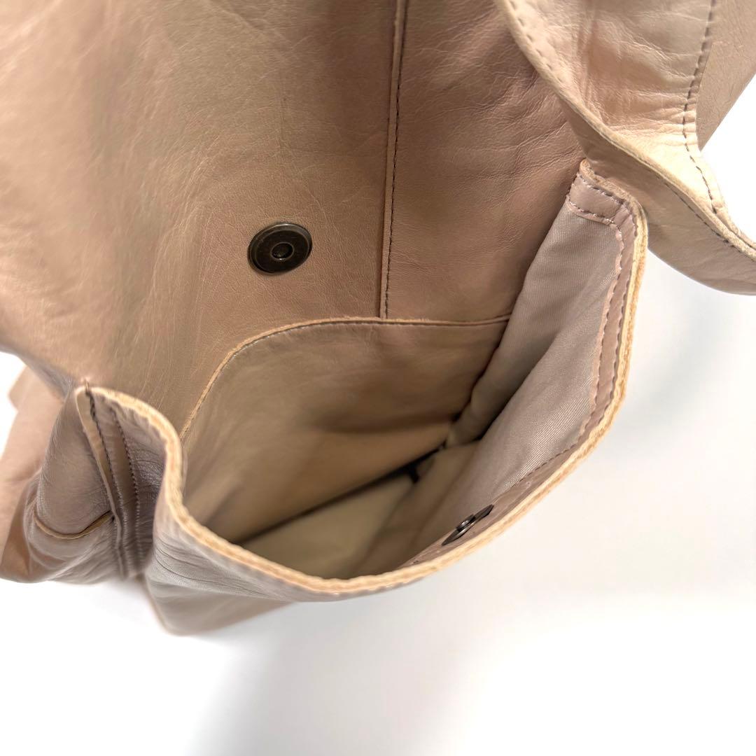 【未使用に近い】ヨーガンレール　トートバッグ　シワ加工　馬革　アイボリー