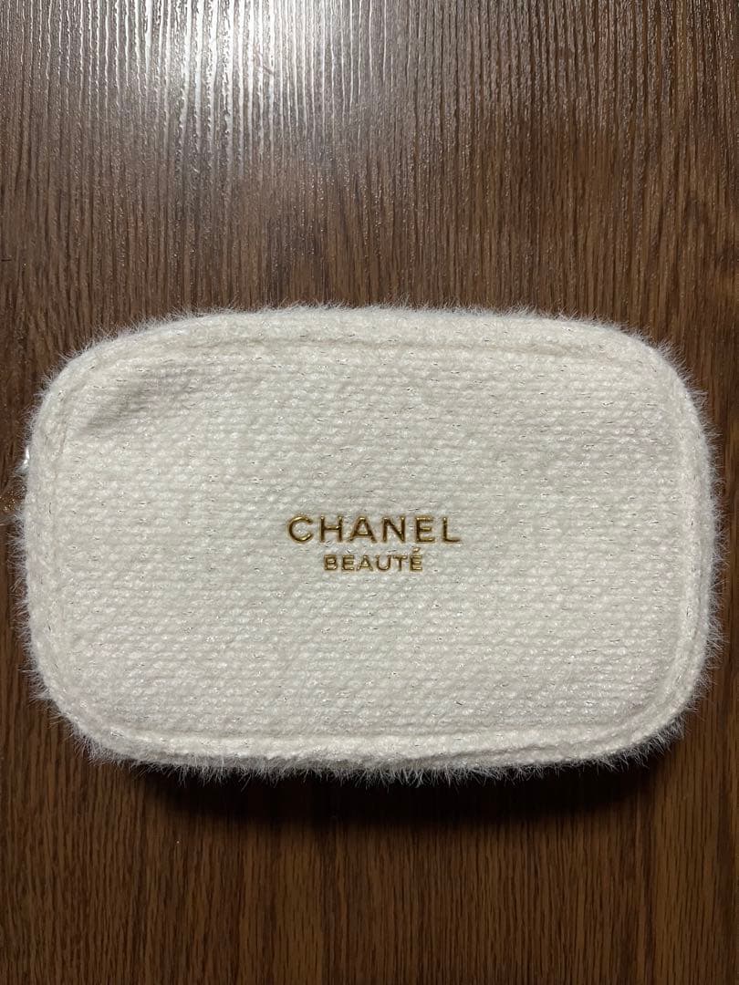 CHANEL シャネルトータルルック セット ポーチ付コスメ3点 未開封