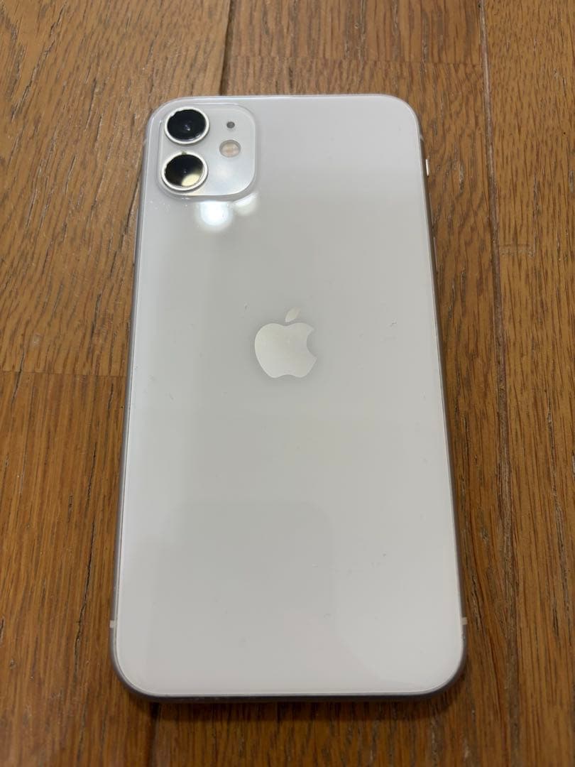 Apple iPhone 11 ホワイト 本体 128gb