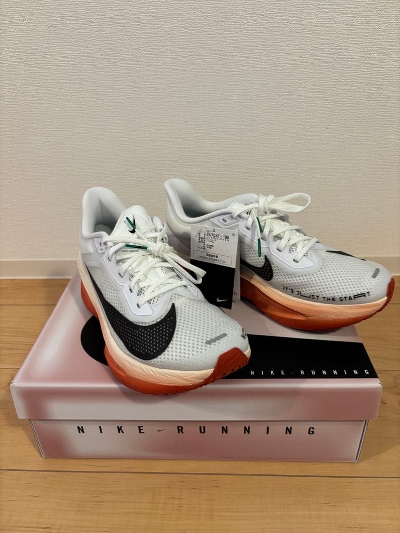 新品未使用ナイキズーム フライ6 \