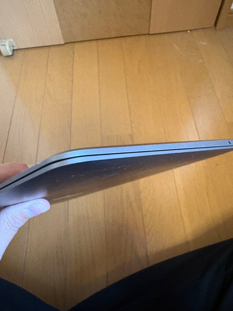 yura　MacBook Air スペースグレー　本体　M1 256GB